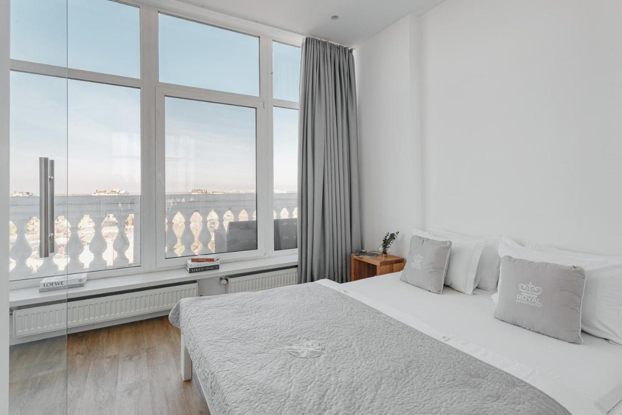 Royal Sky Apartments Odesa Exterior photo