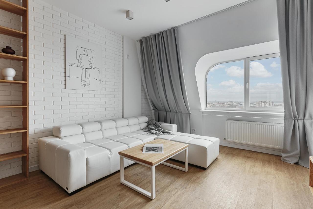 Royal Sky Apartments Odesa Exterior photo