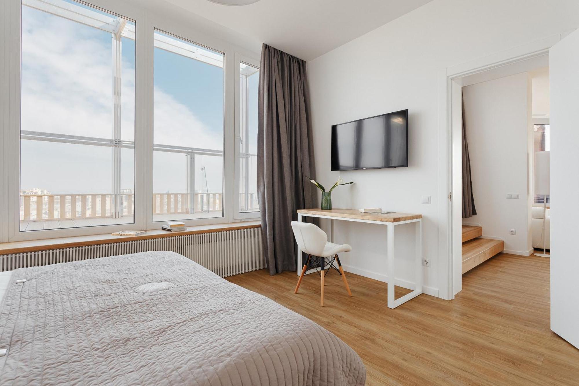 Royal Sky Apartments Odesa Room photo