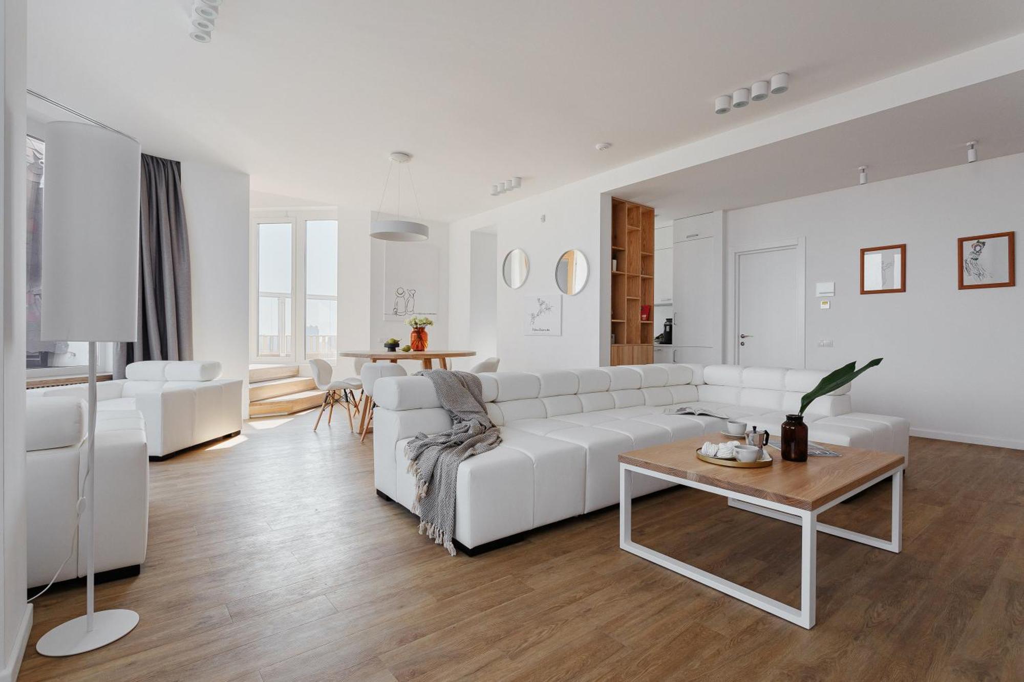 Royal Sky Apartments Odesa Room photo
